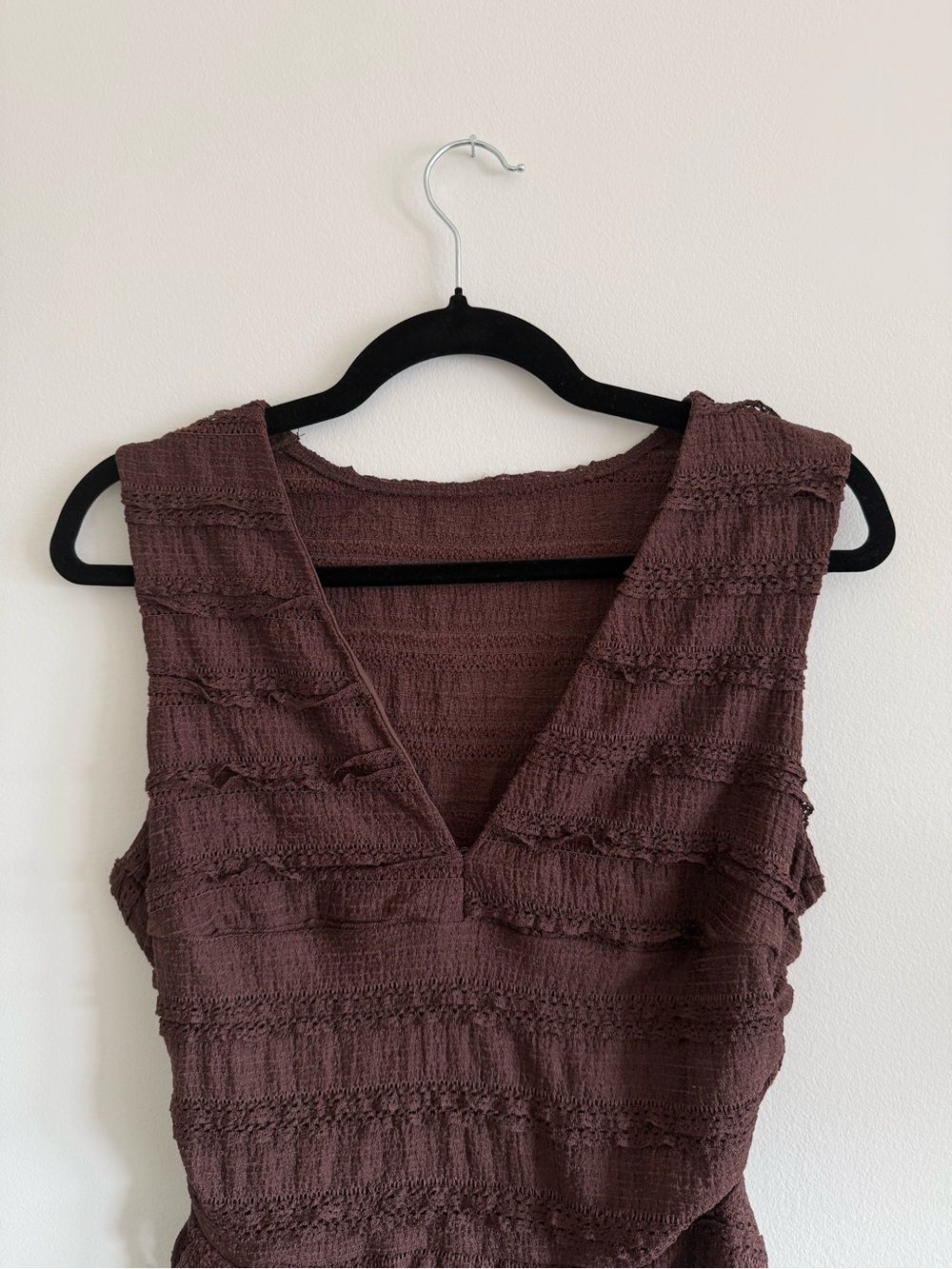 Sleeveless V-Neck Wrap Top in Deep Brown - Picture 3 of 5